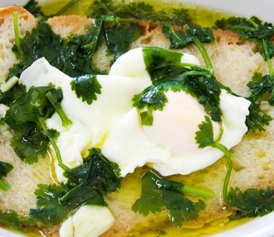 Açorda de bacalhau à alentejana