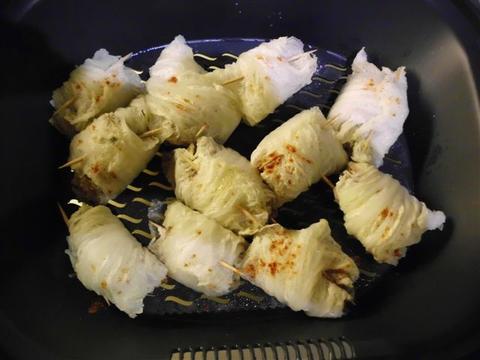 Chinese Cabbage Rolls with minced Meat and Pistachios