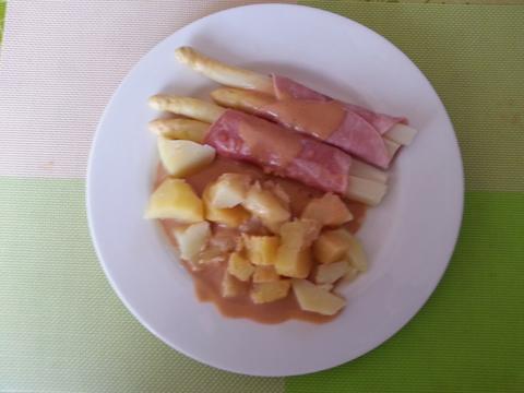 Steamed Asparagus with Ham, boiled Potatos and Sauce Hollandaise