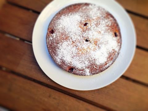 BIZCOCHO RÁPIDO DE FRAMBUESAS CON AZÚCAR INVERTIDO