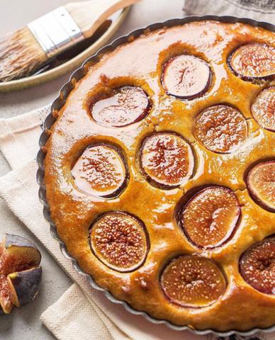 Bolo invertido de figos