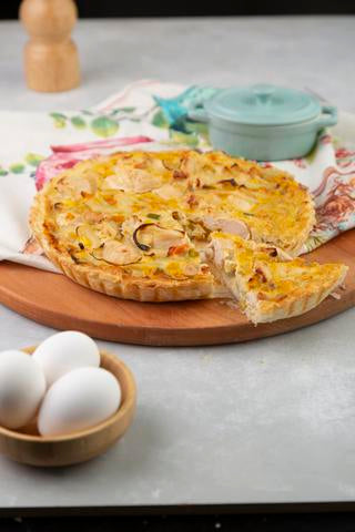 CHICKEN AND CORN QUICHE