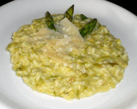 Risotto de espargos verdes