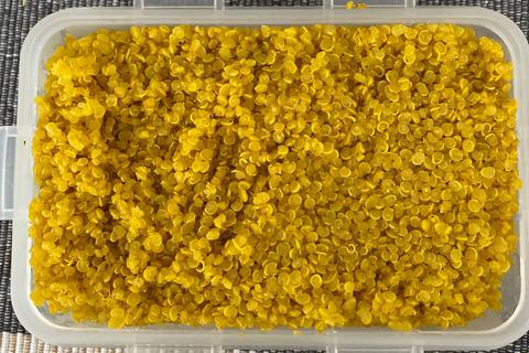 Quinoa with turmeric