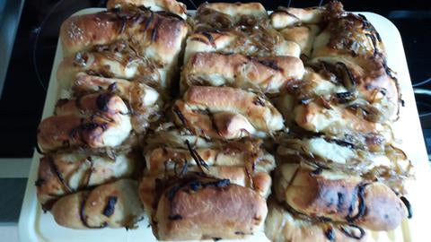 Zwiebel-Faltenbrot