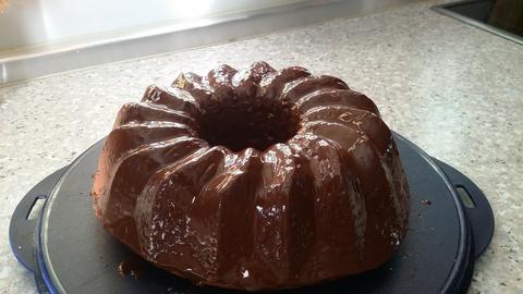 Eggnog cake