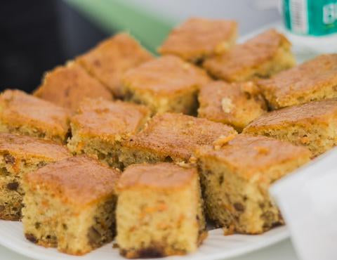 Moist carrot cake