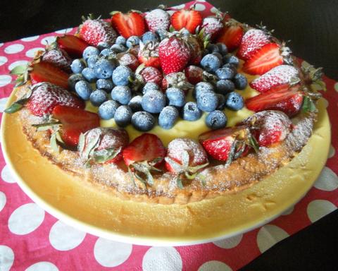 Strawberry and Blueberry Cream Pie
