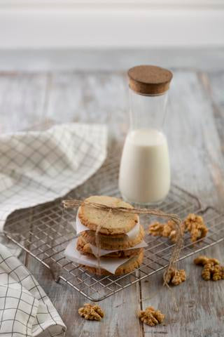 BUTTER AND WALNUT COOKIES