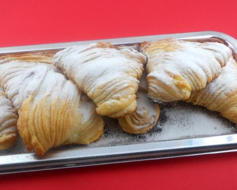 Cream and Ricotta Pastry