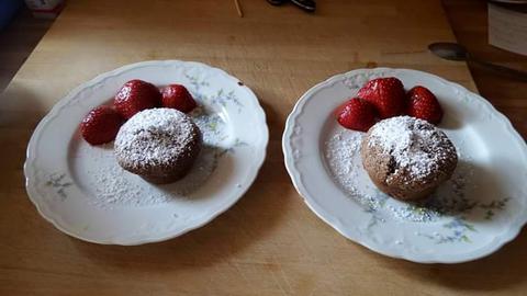 Small Chocolate Cake with Liquid Core