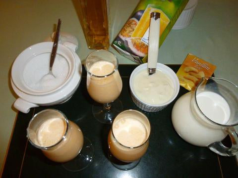 Peach-Passion Fruit-Cream Liqueur