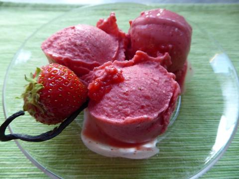 Strawberry ice cream