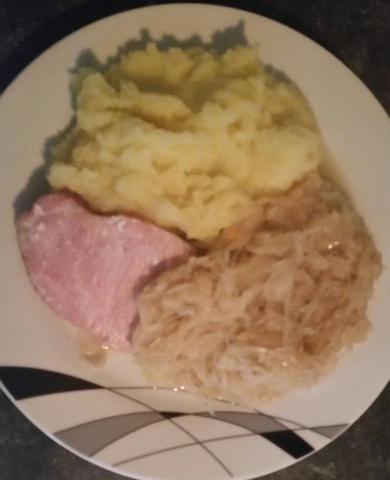 Sauerkraut, Kassler und Püree (auch WW geeignet)