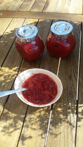 Strawberry jam with Norwegian strawberries