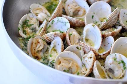 Clams in a Creamy Sauce