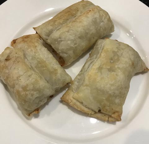 Vegan Sausage Rolls - The Vegan Supercook