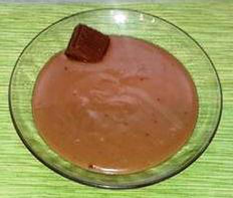 Erdnuss-Schoko-Pudding