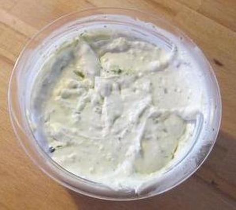 Knoblauch-Kräuter-Creme
