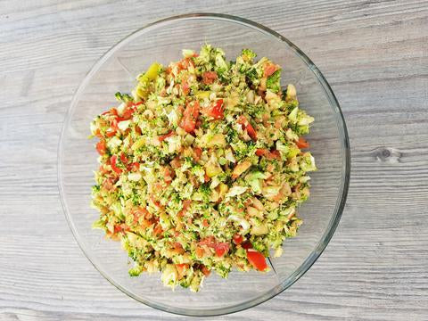 Broccoli and Paprika Salad with mustard dressing