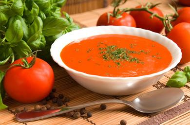 Frische Tomatensuppe