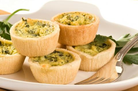 Mini spinach quiches