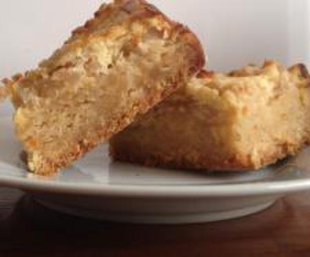 Apple and Sour Cream Slice