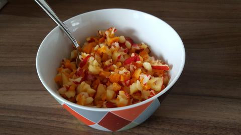 Raw vegetable salad