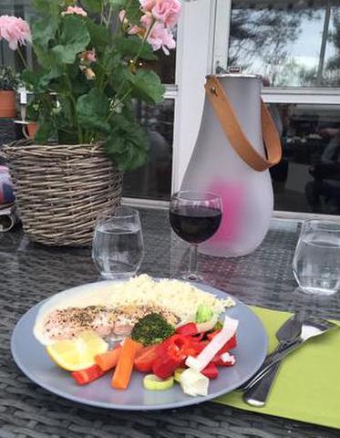 Salmon with vegetables and rice
