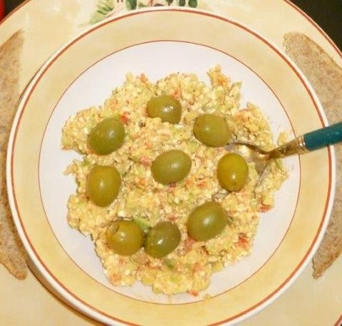 Schafskäse-Oliven-Aufstrich