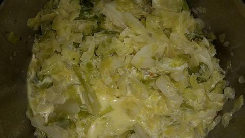 Spitzkohl als Beilage