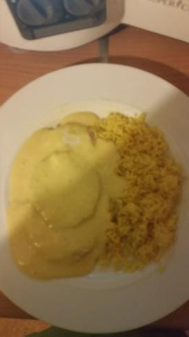 Putenschnitzel Hawaii mit Curryreis