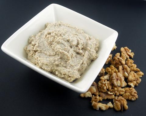 Nut condiment