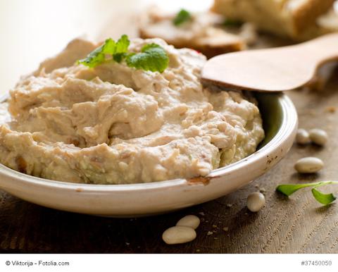 HOUMOUS