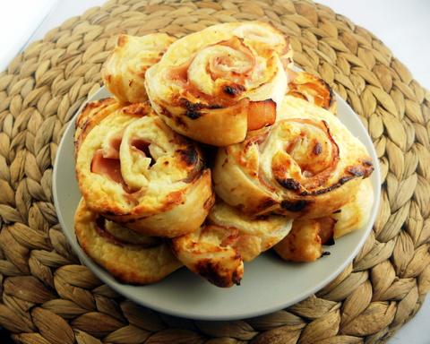 Ricotta and Ham Pinwheeel
