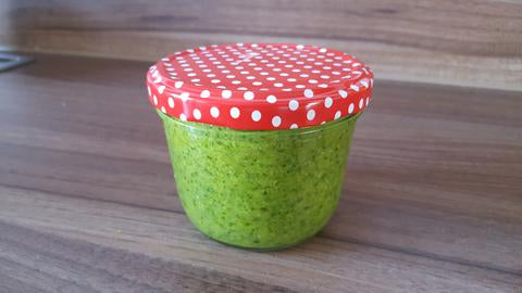 Arugula and pistachio pesto