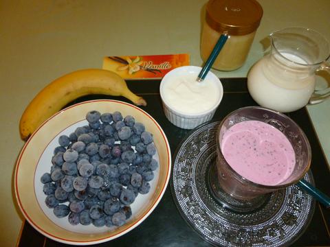 Blaubeer-Joghurt Drink