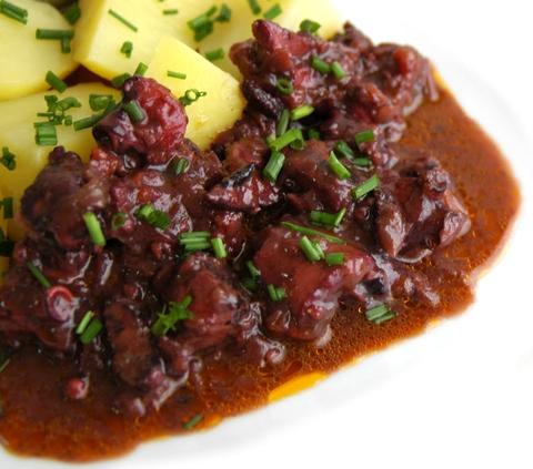 Polvo Guisado com cebolinho