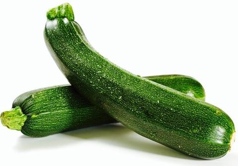 Zucchini-Schiffchen mit Hackfleisch