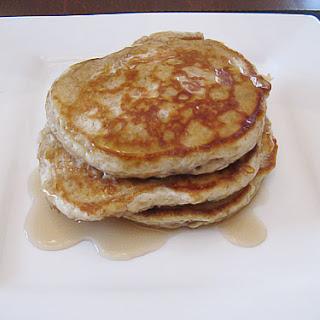Apple & Oatmeal Pancakes