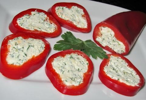 Паста из творога (для начинки болгарского перца и томатов)