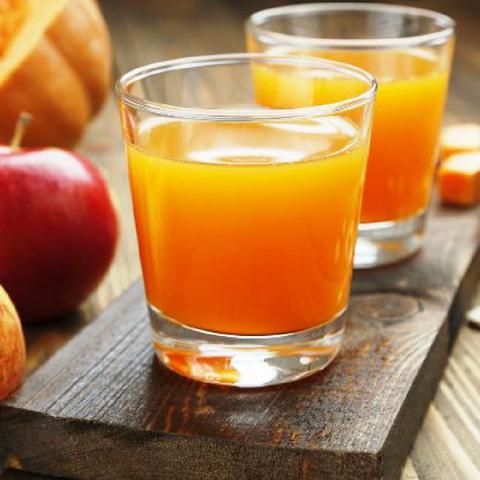 Apple-pumpkin drink with dates by Dana