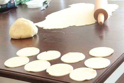 Pierogi (dumplings) - basic dough