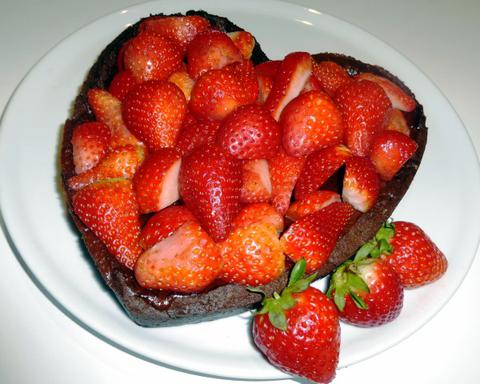 Dark Chocolate Tart with Strawaberries