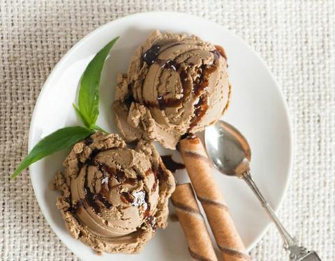 caramel ice cream