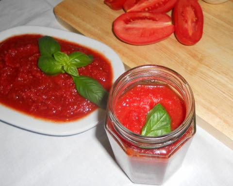 Tomato Preserves