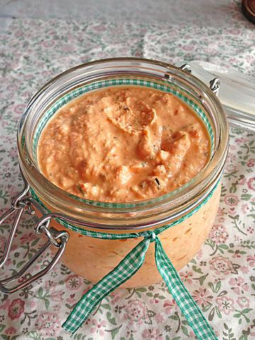 Paprika Sheep Cheese Dip