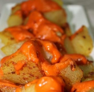 Patatas bravas
