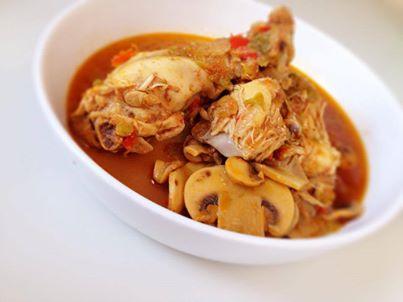 POLLO AL CHILINDRÓN