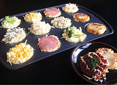 Okonomiyaki (Japanese Savoury Pancake) with optional sauce
